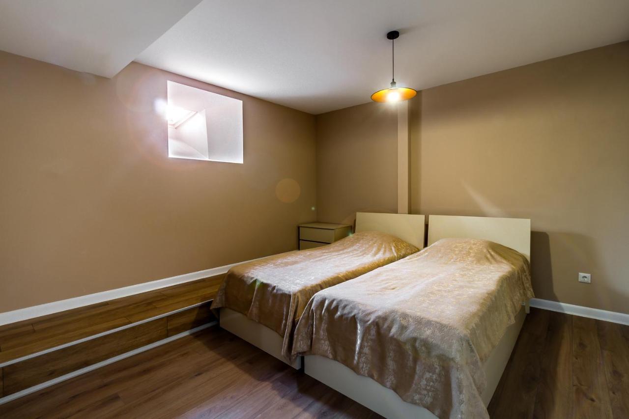 Modern Apartment In Old Tbilisi Eksteriør billede